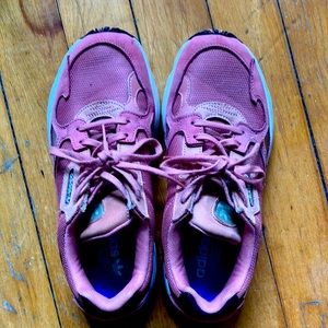 Adidas sneakers, Size 9